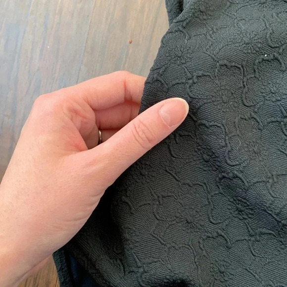 Vintage lady Gottex black floral one piece swimsuit - Picture 3 of 14